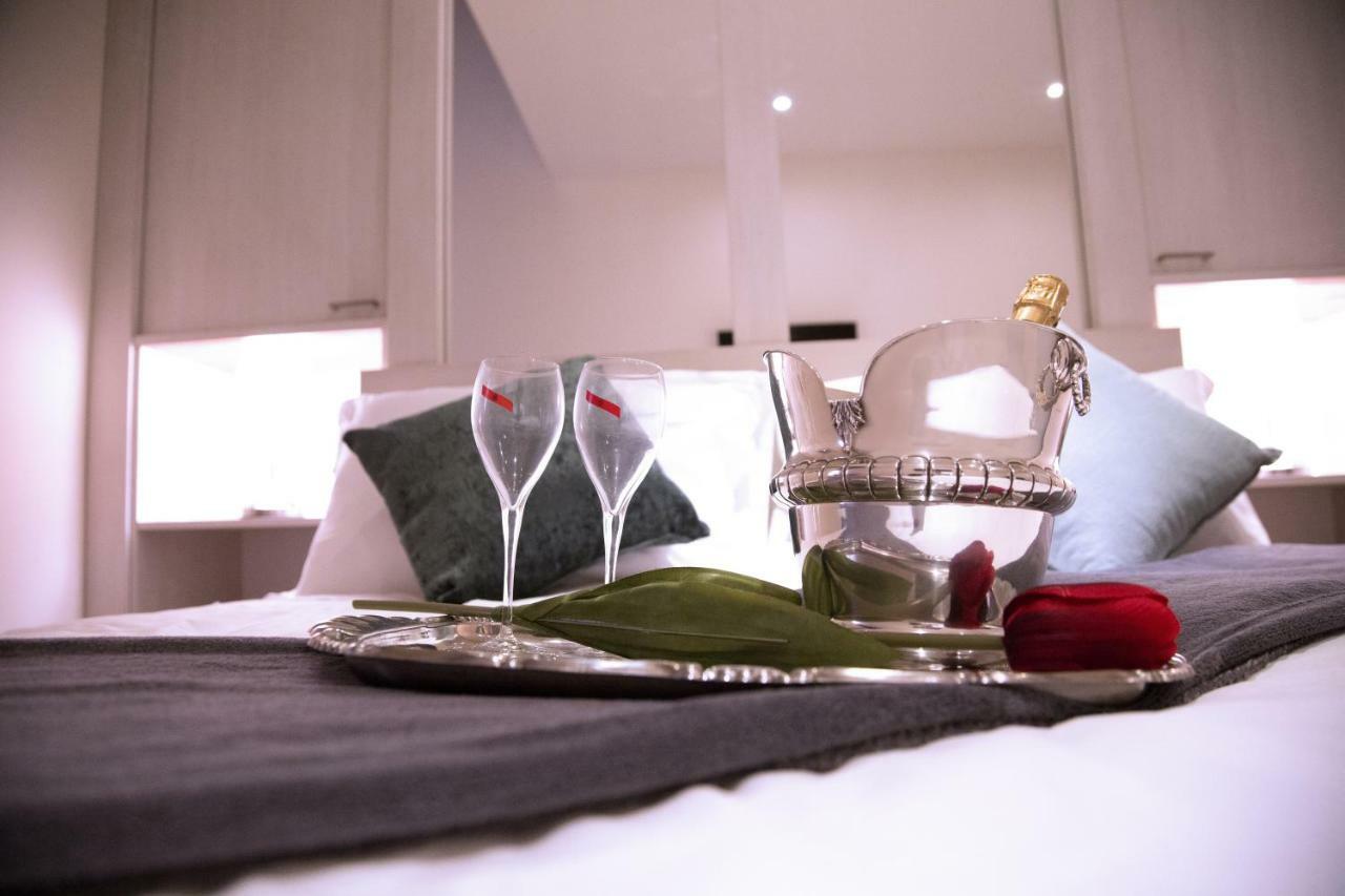 H-Aviva Giubbonari Apartment Řím Exteriér fotografie