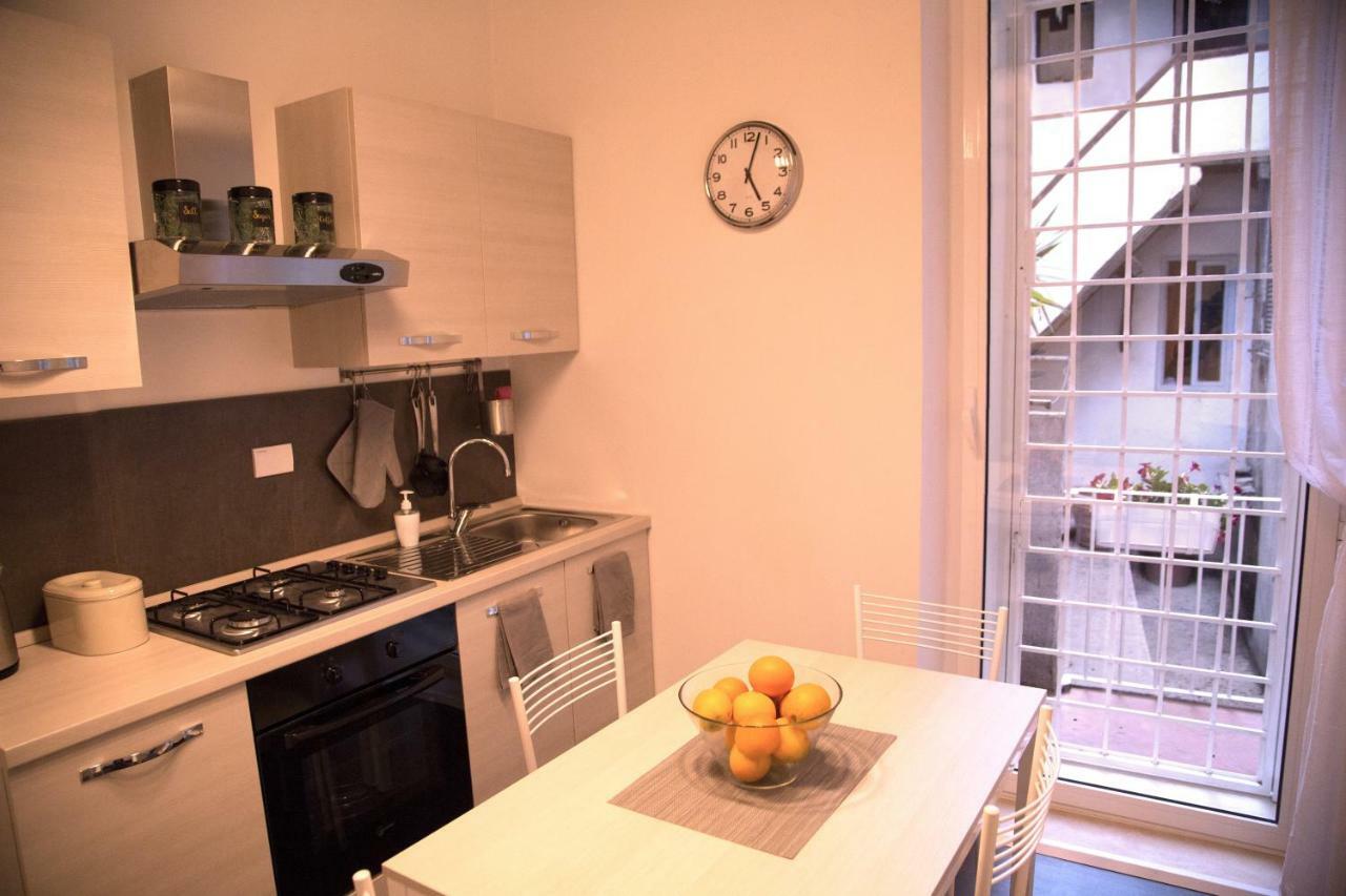 H-Aviva Giubbonari Apartment Řím Exteriér fotografie